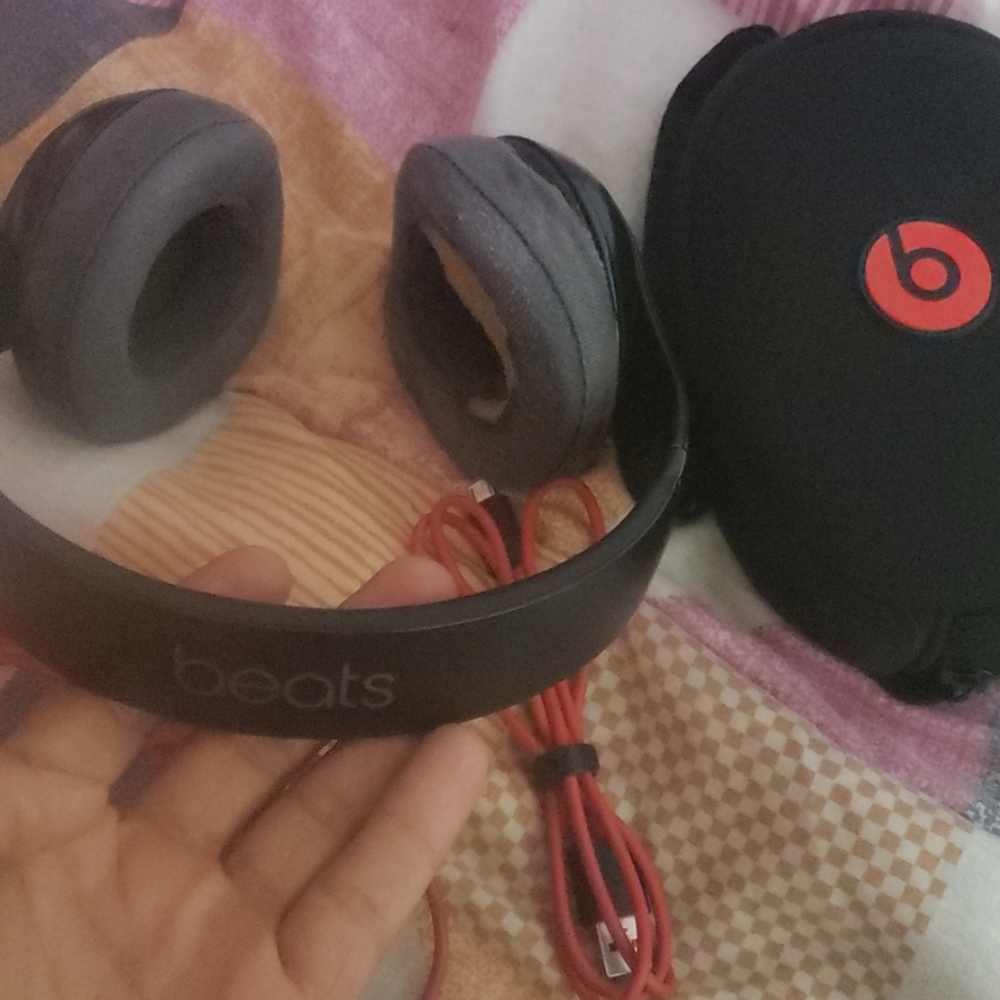 Beats Studio Wireless - image 2